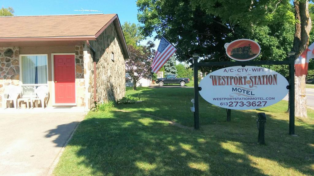 Westport Station Motel Exterior foto